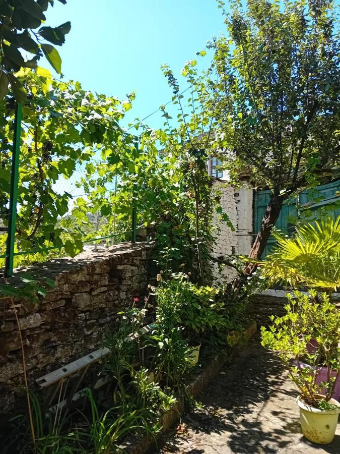 Stone Pazar Guest House Gjirokastër Eksteriør billede